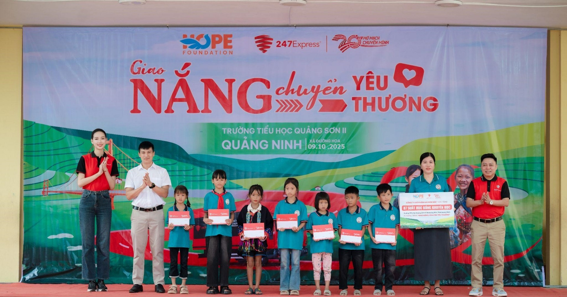 Hanh Trinh Giao Nang Chuyen Yeu Thuong Den Voi Duong Hoa Quang Ninh 1721
