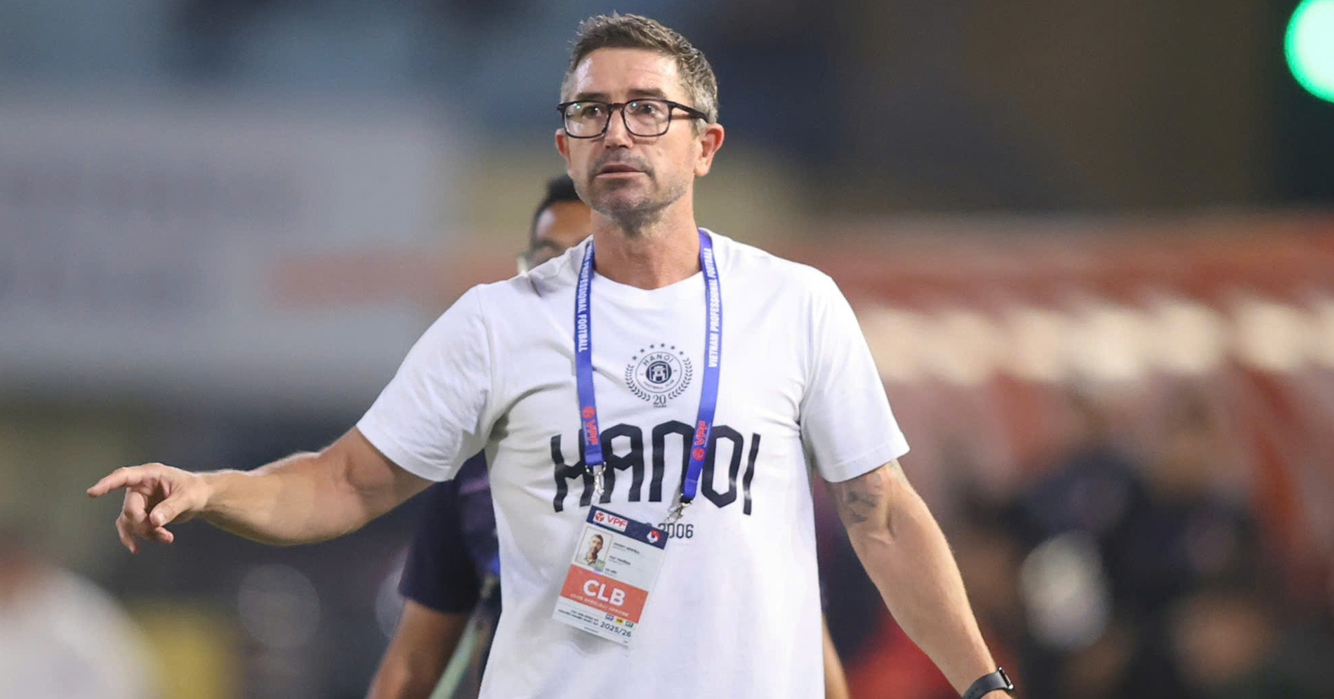 harry kewell khen nuc no tien ve dang trong tam ngam cua ong kim sang sik 1714