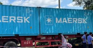 Hiện trường vụ tai nạn giữa xe container và công nông khiến 3 người tử vong 1 hien truong vu tai nan giua xe container va cong nong khien 3 nguoi tu vong 811