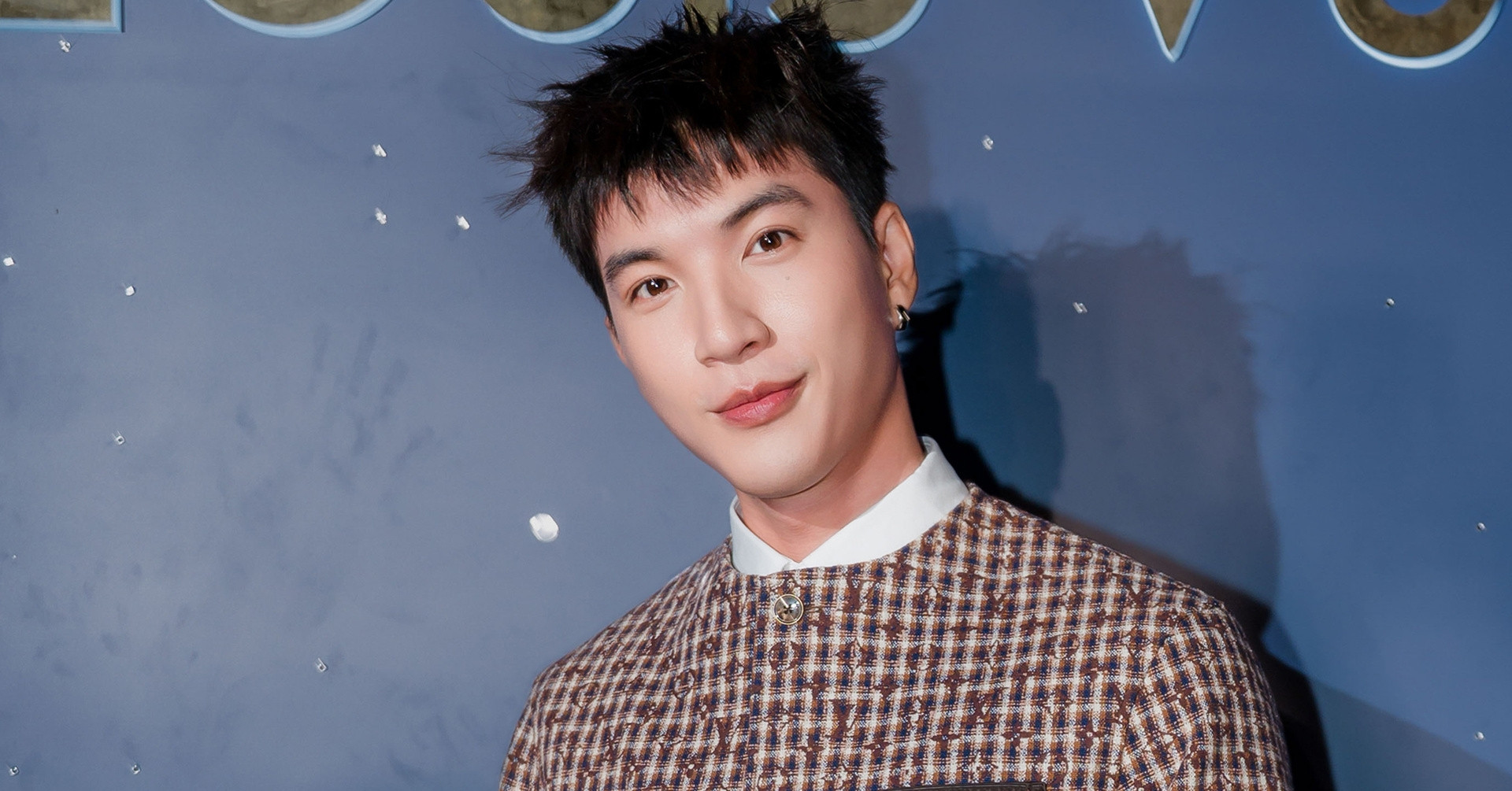 Hieuthuhai Dien Trai Noi Bat Trung Uy Quang Mua Do Thanh Lich Khac La 1149