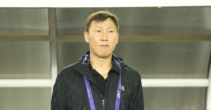 Hlv Kim Sang Sik Ly Giai Tran Thang Kho Nhoc Truoc Lao 4538