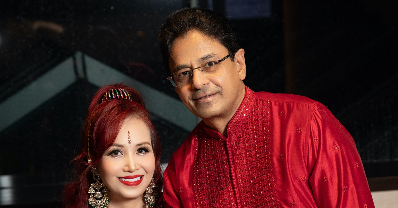 Hoa Hau Dieu Hoa Long Lay Xuat Hien Ben Chong Doanh Nhan 877