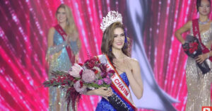 Hoa Hau Venezuela Roi Vuong Mien Khi Dang Quang Mai Ngo Dung Chan Top 8 Miss Charm 298