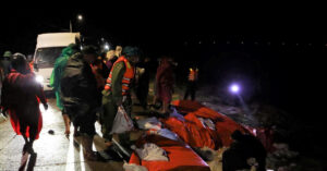 Hon 500 Nguoi Linh Xuyen Dem Cuu Bo Ke Truoc Mieng Ha Ba Bao Ve Khu Dan Cu 1094