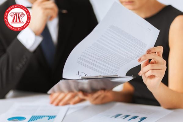 Hop Dong Lao Dong Co Can Dong Dau