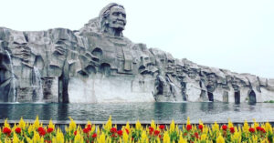 Huyen Thoai Me Trong Cuoc Dau Tranh Bao Ve To Quoc La Ai 2976