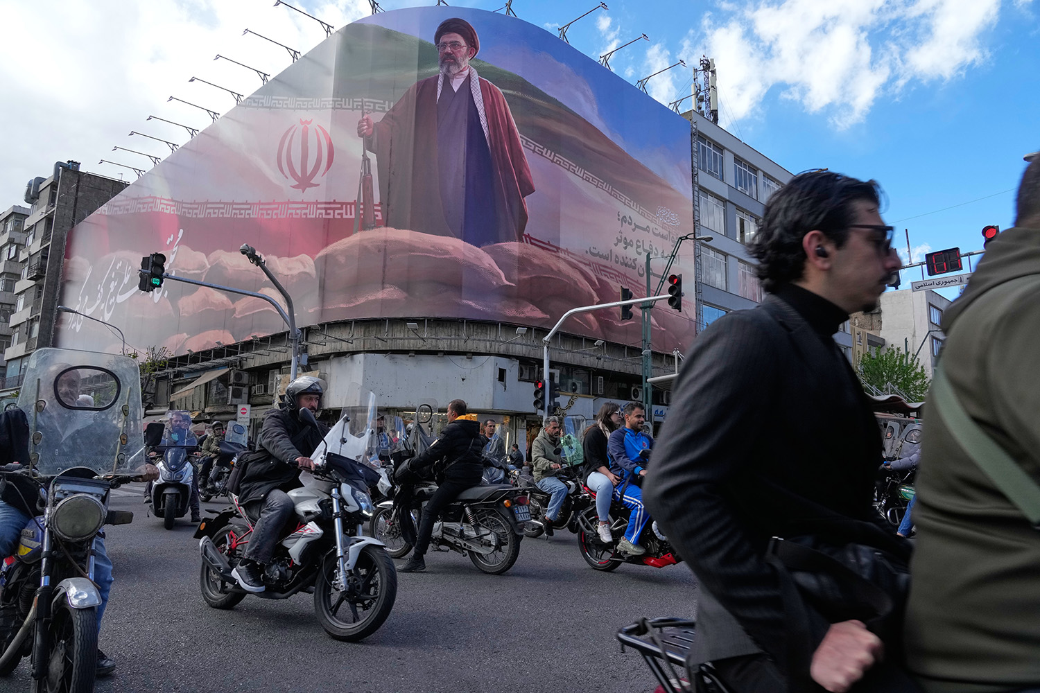 iran mojtaba