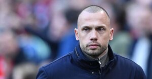 John Heitinga 2 1762504736224662736540 0 0 733 1400 Crop 17625047378021191040987