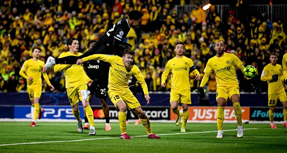 Juventus Gianh 3 Diem Sau Man Ruot Duoi Kich Tinh 217