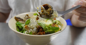 khach my thu 6 quan michelin o ha noi me nhat mon co nguyen lieu nhin kho nuot 3391