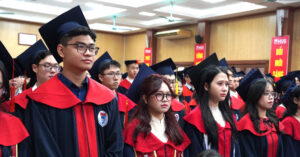 khi dai hoc phai di truoc mo duong 715