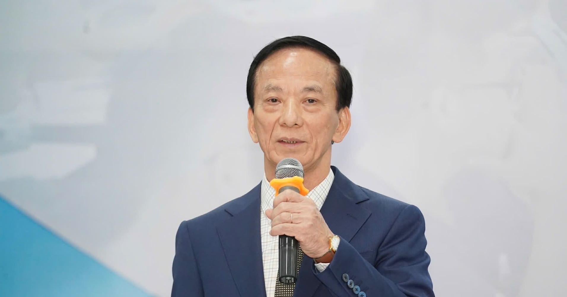 Khoang 90 Truong Dao Tao Cu Nhan Luat Co Truong Mo Nganh Voi Vang 1271