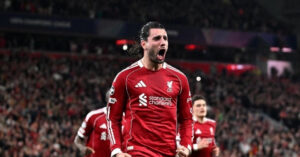liverpool de bep galatasaray arne slot doa luis enrique va psg 325