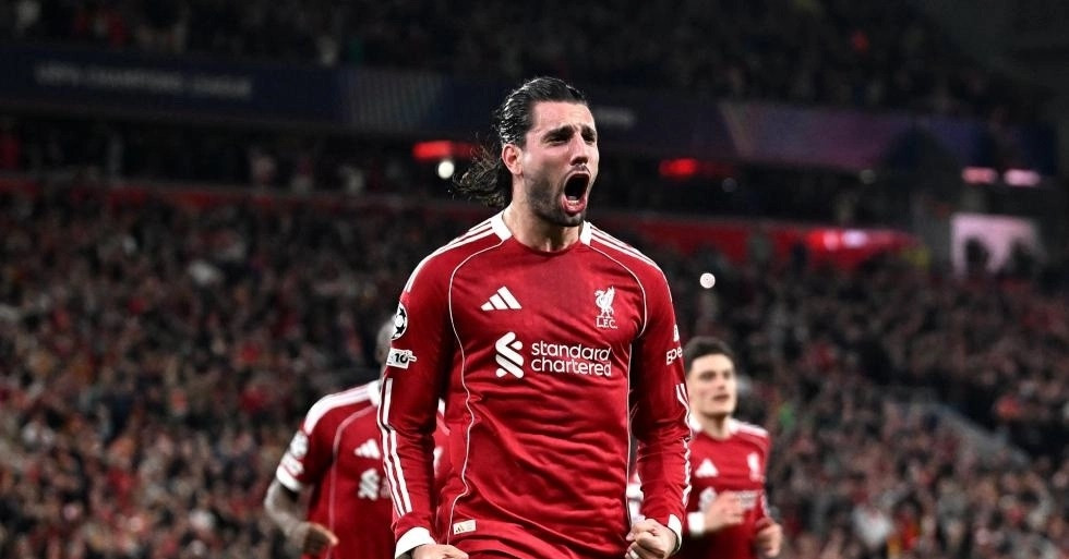 liverpool de bep galatasaray arne slot doa luis enrique va psg 325