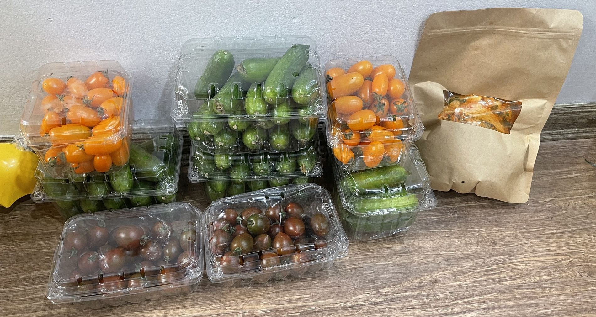 Mang Do Que Len Bieu Nguoi Phu Nu Sung So Truoc Hanh Dong Cua Thong Gia Giau 3B40F13A26714B0C99Cd728