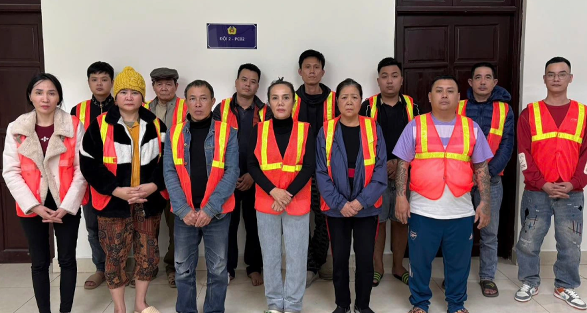 Mat Phuc Luc 3H Sang Canh Sat Ha Noi Triet Pha Soi Bac Tien Ty Di Dong Tren Song 1483