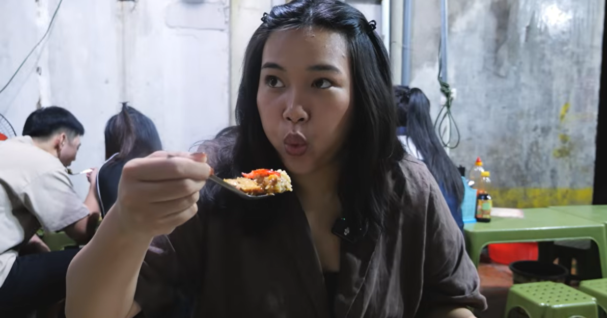 Mon An Trong Ngo Hep Ha Noi Khien Khach Tay Me Man Khen Dang Thu Ngay Mua 3088