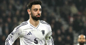 mu dau an carrick va gia tri bruno fernandes 664