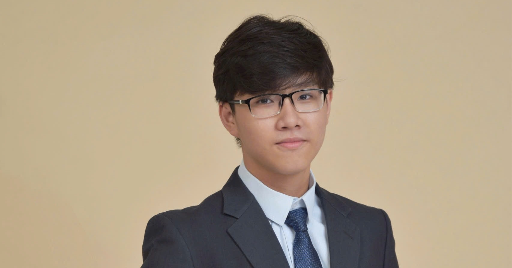 Nam Sinh 3 Lan Dat Giai Quoc Gia Thong Thao 3 Ngoai Ngu 1713