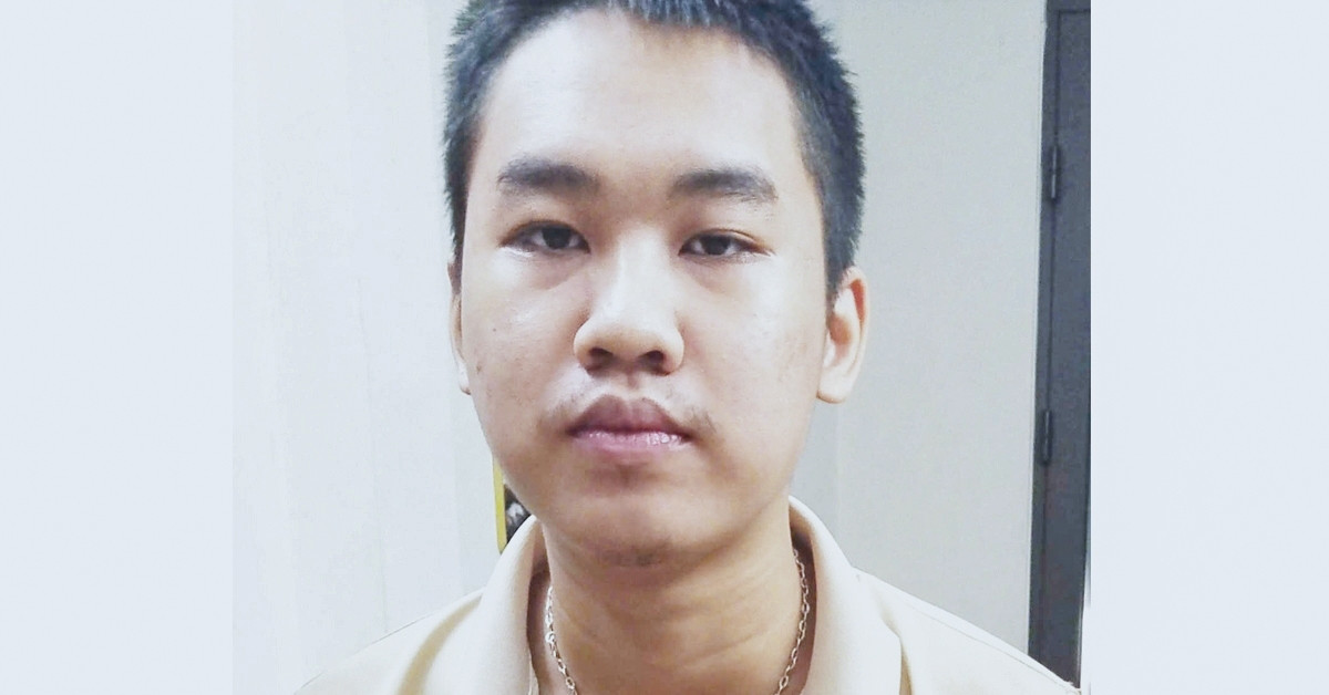 Nam Thanh Nien Cao 1M71 Co Seo O Co Mat Tich Bi An Tai Ha Noi 724