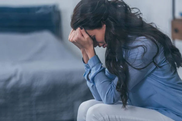 Ngay Bo Chong Nhap Vien Than Phan That Su Cua Chong Duoc He Lo Khientoi Sung So 81E3Dc30Ef7144848712