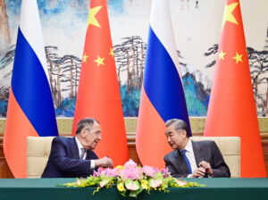 ngoai truong trung quoc vuong nghi va ngoai truong nga sergei lavrov anh bo ngoai giao trung quoc 20