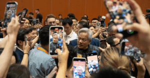 Nguoi Dan Ong 176 Ty Usd Dung Sau De Che Nvidia 2715