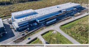 Nha May San Xuat Dat Hiem 15585835 1763539244596 17635392448731774323298 0 0 377 720 Crop 1763539273