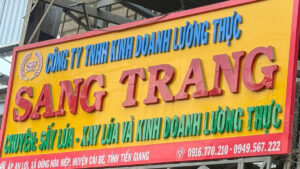 nha may lua gao