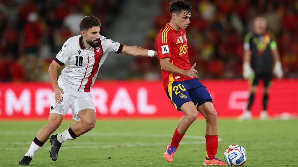 Nhan Dinh Bong Da Hom Nay 15 11 17631361632761780356090 67 0 1218 2048 Crop 1763136493862129300210.J