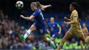 Nhan Dinh Bong Da Hom Nay 1763603126994942663704 12 0 543 945 Crop 17636031588512009187974