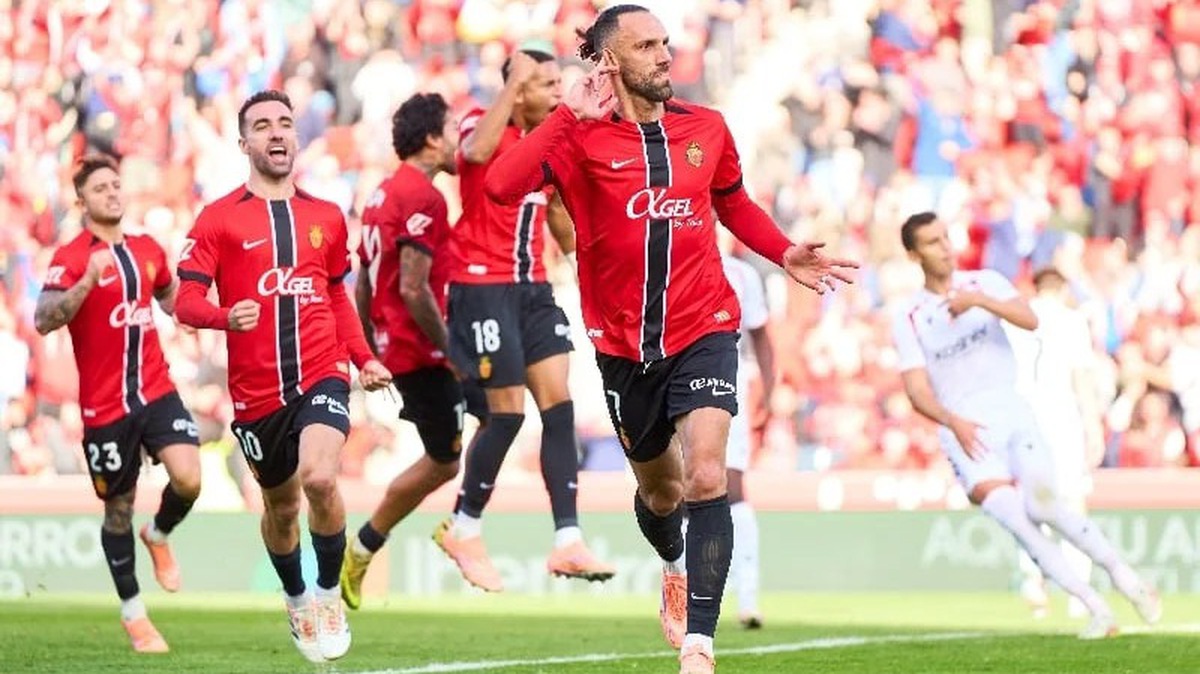 Nhan Dinh Bong Da Hom Nay 5 12 1764868308570642963444 45 0 494 800 Crop 17648683125611991286845