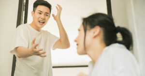 Noi Dau Bi Bao Hanh Trong Vo Boc Kien Cuong Cua Nhung Nguoi Phu Nu Thanh Dat 775