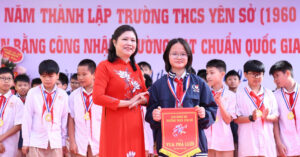 Nu Sinh Ha Noi Gianh Vua Pha Luoi O Giai Bong Da Co Nhieu Ban Nam Tham Du 2881