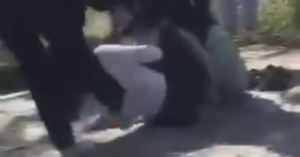 Nu Sinh Lop 10 Bi Nhom Ban Lop 8 Danh Do Mau Thuan Keo Dai Tu Nam Hoc Truoc 1717