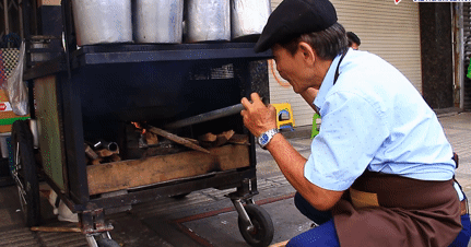 ong lao nhom lua tren via he tphcm ban mon gia truyen 50 nam viet kieu me man 2121