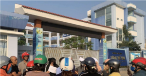 phat hoc sinh tu chich kim tiem khi giao vien buoc tre gay dau cho chinh minh 3216