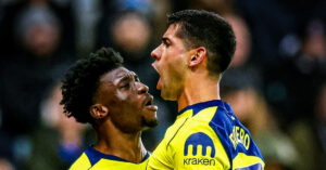 Romero Ghi Ban Kieu Xe Dap Chong Nguoc Tottenham Thoat Thua Newcastle 79