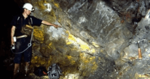 Screenshot 2025 11 18 170942 17095250 1763539156251 17635391565031290203688 0 0 377 720 Crop 1763539