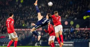 Slide1 17635109711641871116048 25 0 695 1280 Crop 1763510995116335624151