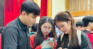 Su Dung Tieng Anh Tot Muc Luong Khi Moi Ra Truong Co The Tang 20 687