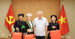 Su No Luc Cong Hien Tham Lang Cua Cac Co Giao La Rat Cao Ca Thieng Lieng 2771