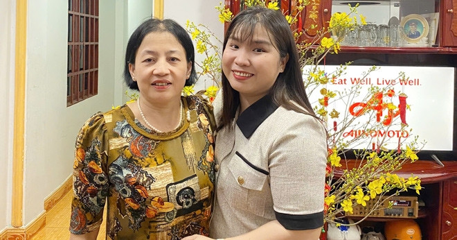 Tai Nan Kinh Hoang Cuop Di Me Ruot Va 1 Chan Co Gai Duoc Me Chong Bu Dap Tat Ca 3415