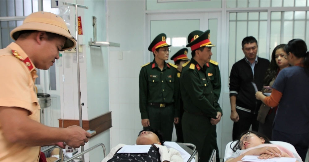 Tai Nan Nghiem Trong Tren Cao Toc Cac Nan Nhan Deu La Nguoi Nha Di Dam Cuoi Ve 726