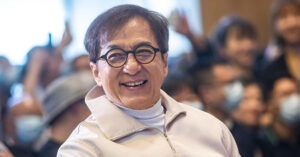 tai tu thanh long tuoi 72 tai san chuc nghin ty am tham chu cap cho con roi 2104