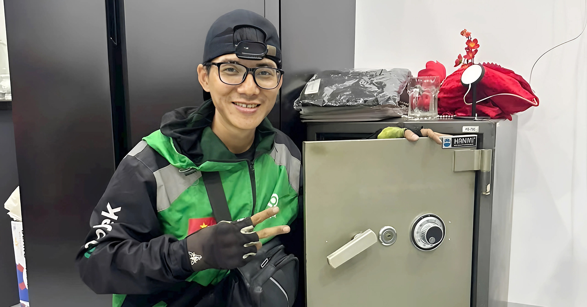 Theo Nghe Nghe Bang Ngon Tay Anh Tho Tphcm Tiet Lo 3 Nguyen Tac Dac Biet 325