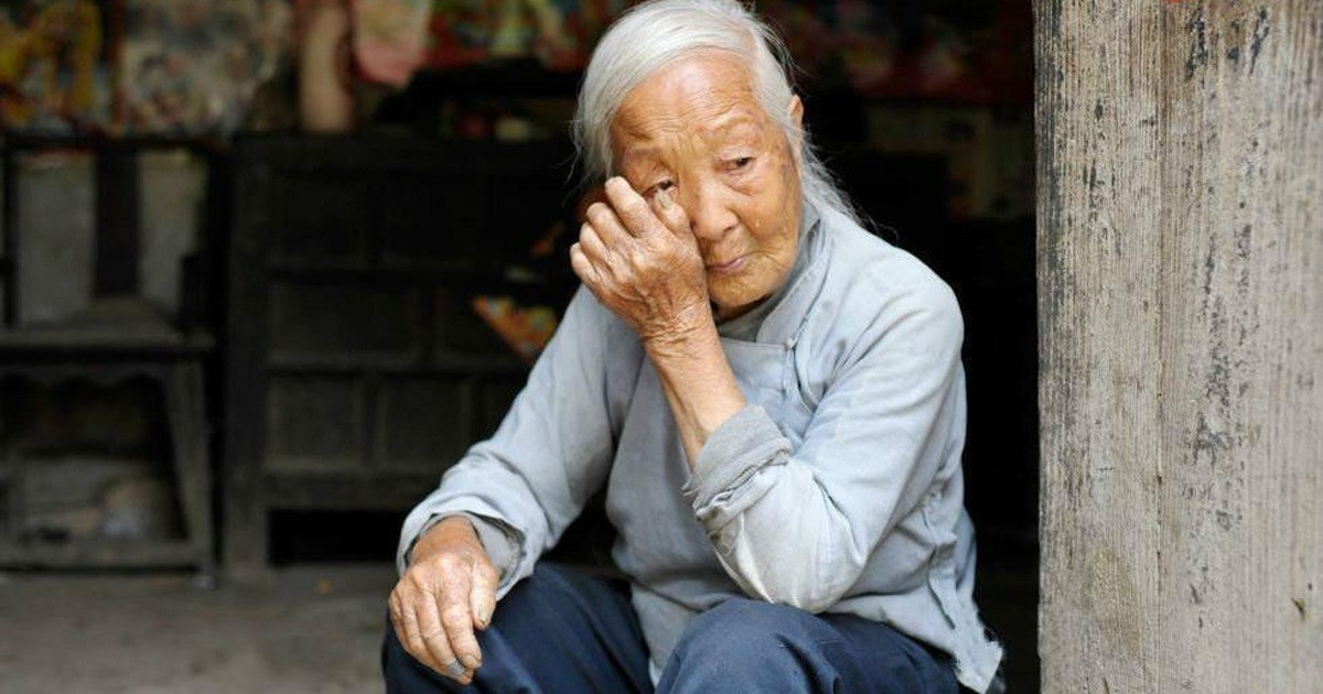 Thien Vi Con Ca Giau Co Bac Dai Con Ut Ngheo Kho Me Gia Nhan Qua Bao Khi Benh Tat Ap Den Ca4B4C6Dc2B