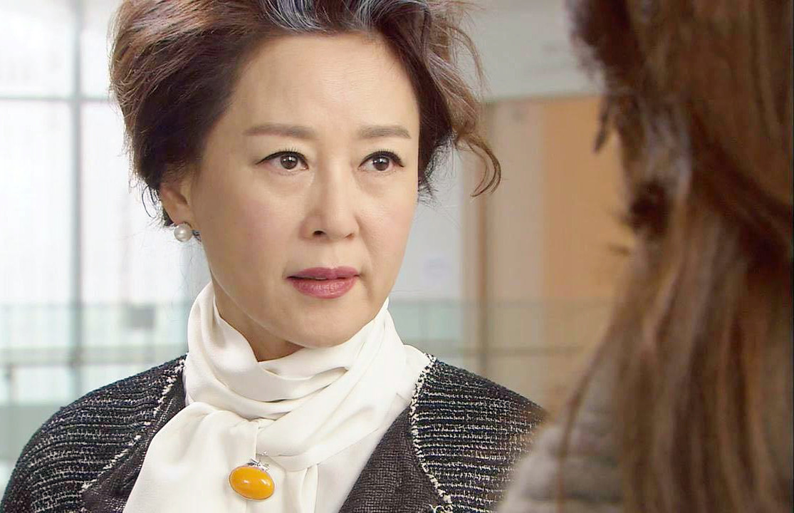 Thong Gia Giau Co Toi Luon Mac Cam Thay Lep Ve Moi Lan Gap Mat 522