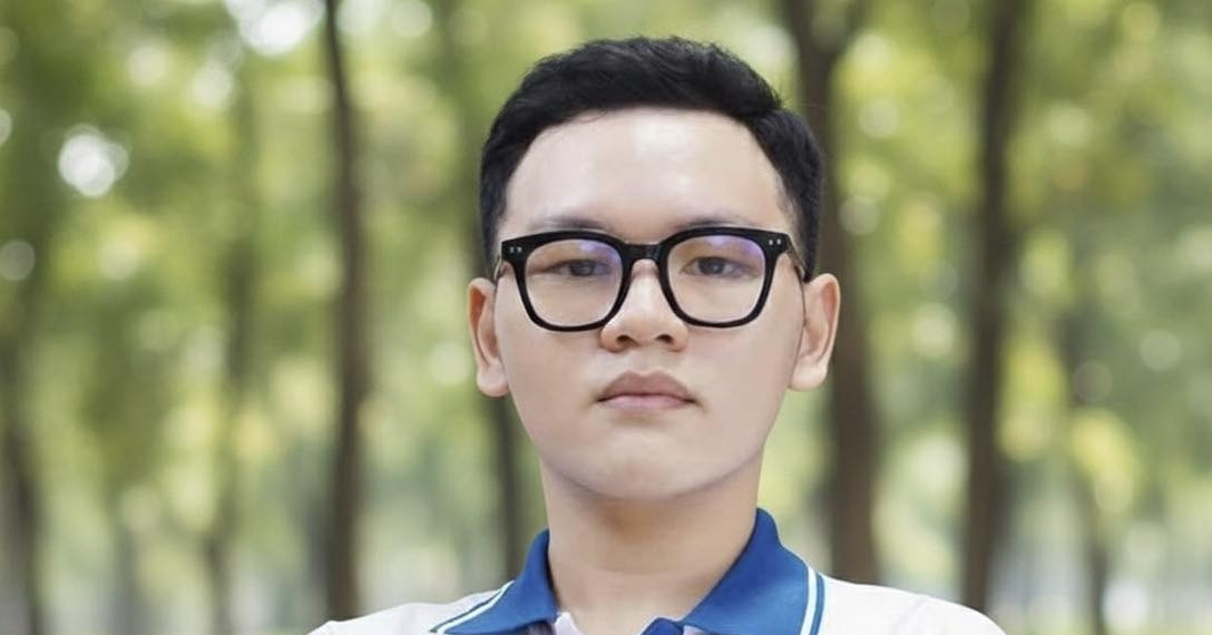 Thu Khoa Nganh Hoa Va Cau Chuyen Vuot Qua Noi Tu Ti Vi Xuat Than 3318