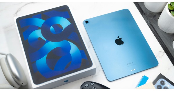 Thumb Retail Chain Accidentally Sold Ipad Airs For 17 E28093 And Wants Them Back 1763996935587201230